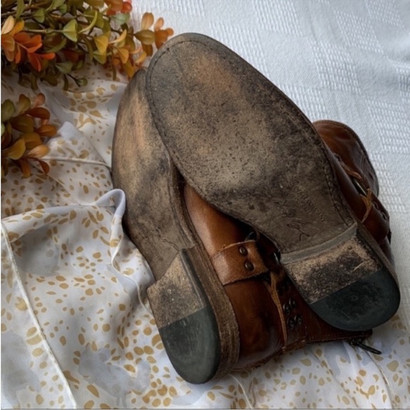 Frye Women’s Philip Studded Harness Boots brown
size 6 - Picture 7 of 10